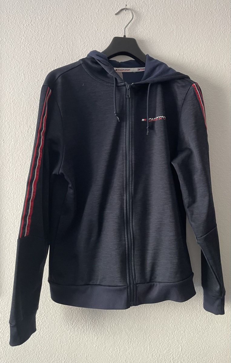Tommy Hilfiger Giacche: Hoodie Tommy Sport M – Usato da Glis venduto da taisiya078 1