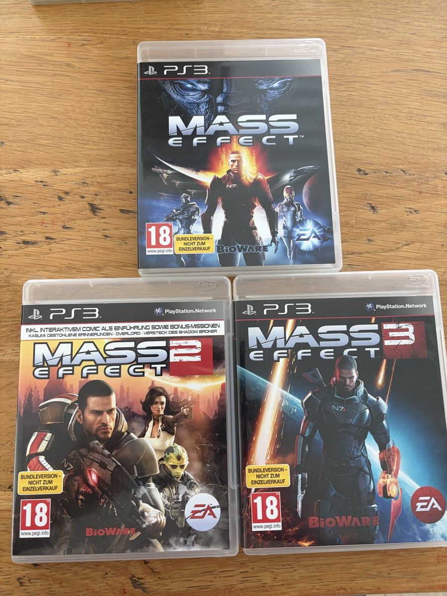 Sony Giochi: Jeux PS3 coffret de 3 MASS EFFECT – Usato da Echallens venduto da JAR69 3