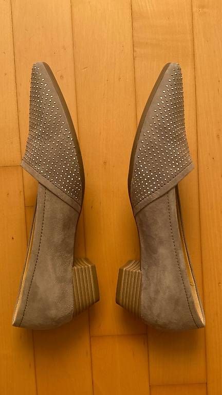 Scarpe da donna: GABOR Pumps hellgrau mit Glitzer Gr.39/40 – Nuovo e nell'imballaggio originale da Basel venduto da Findus78 2