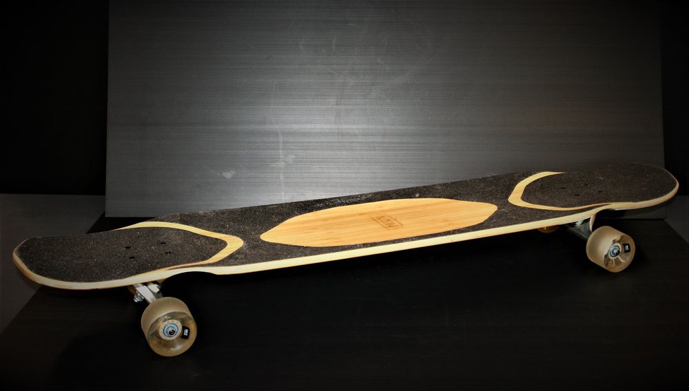 NKX Feather Dancing Longboard / Skateboard Kaufen auf Ricardo