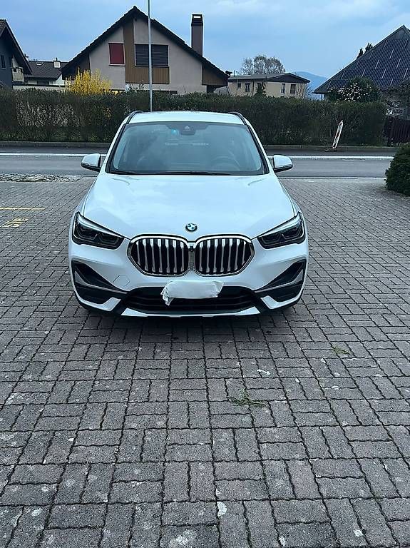 BMW Automobili: BMW X1 xDrive à vendre – Usato da Cudrefin venduto da r25_kw9n
