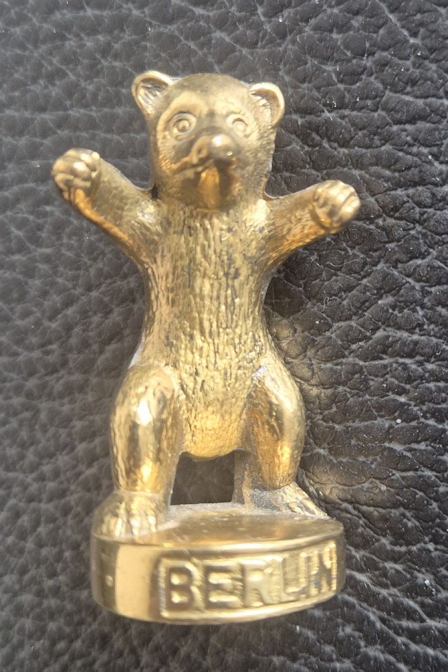 Statuette: Berliner Bär 1950 – Usato da Rieden AG venduto da Hema55