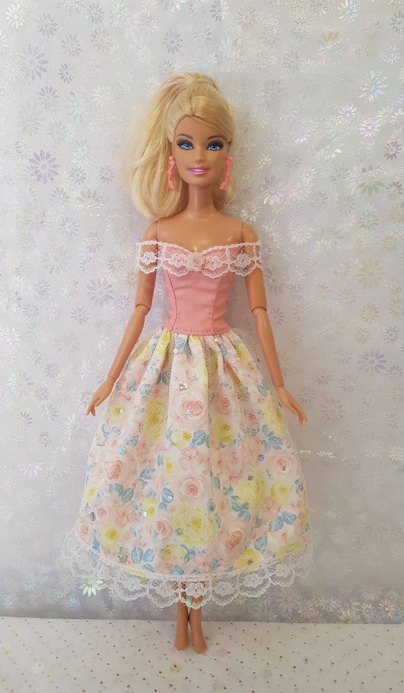 Bambole: Barbie Kleid – Nuovo (secondo la descrizione) da Lachen SZ venduto da Sakura4hime