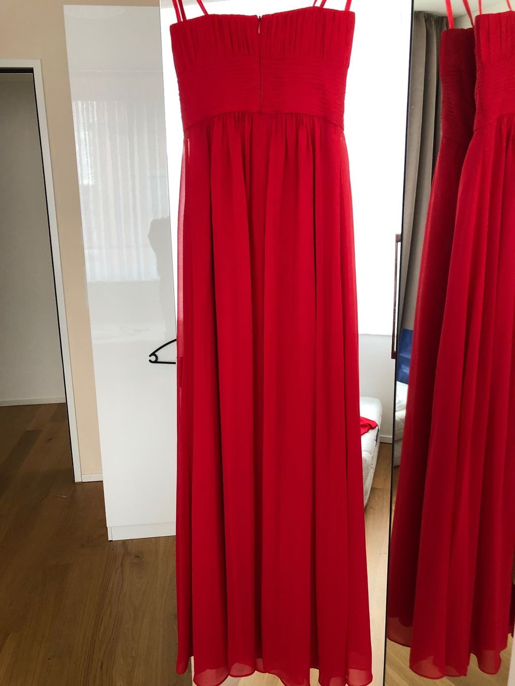 Robes: Abendkleid – D'occasion à Affoltern am Albis par avu_8kpq 1