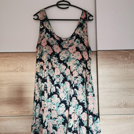 Sommerkleid Blumen Print - Element - Rückenausschnitt