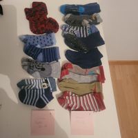 F: 15x Socken/Stopsocks Gr. 15-18 u.19-22