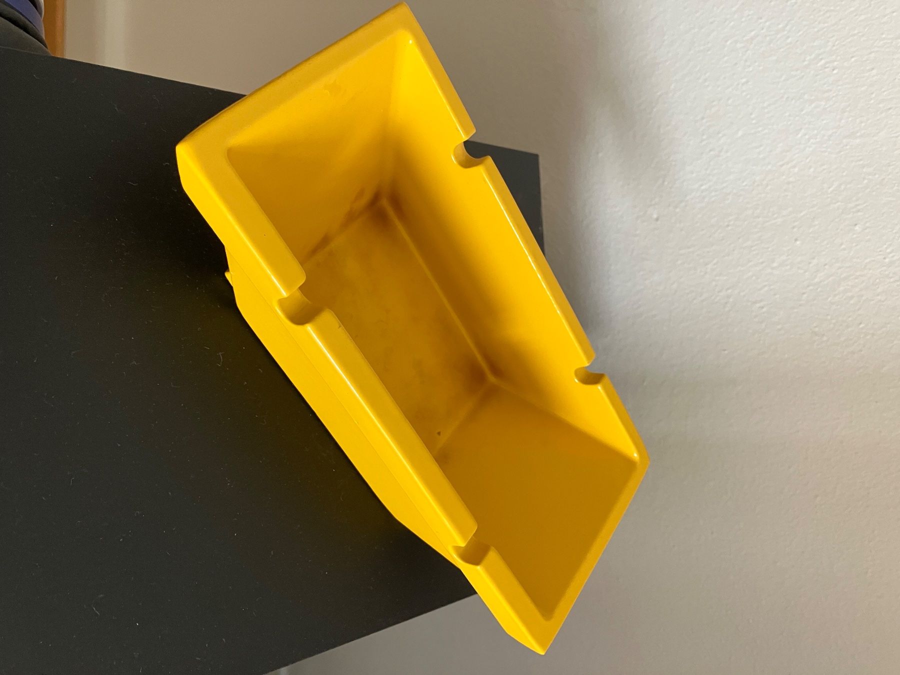 Portacenere: Muldenaschenbecher Design – Usato da Solothurn venduto da Santa_naranja 1