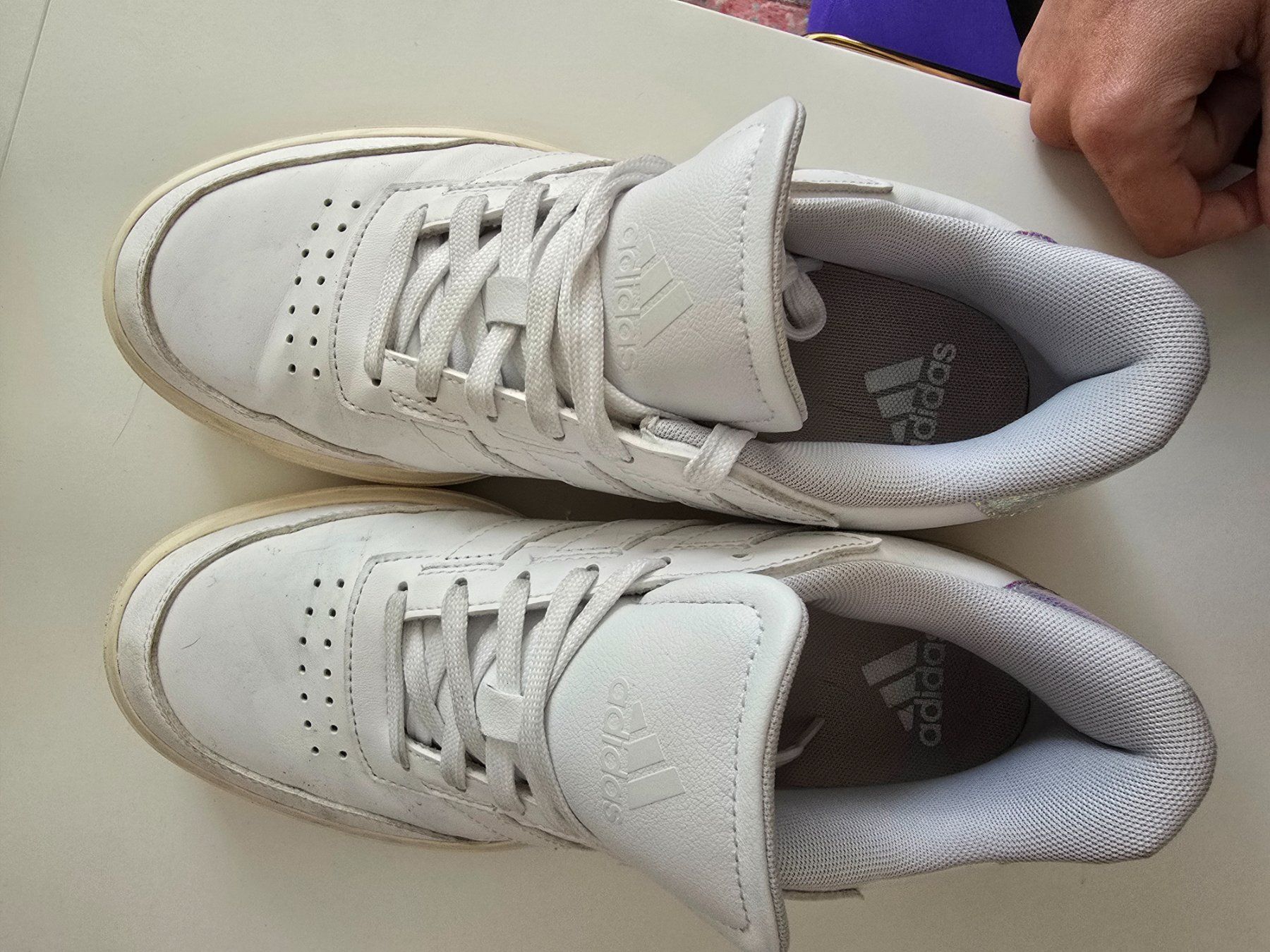 Adidas Scarpe da donna: ADIDAS CURT REVIVAL - 39 1/3 – Usato da Buchrain venduto da reloca 1
