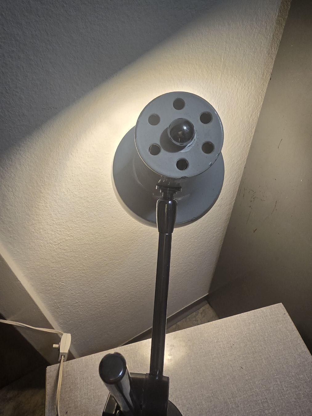 Lampade: 70er Tischlampe – Usato da Biel/Bienne venduto da alexriveros2 1