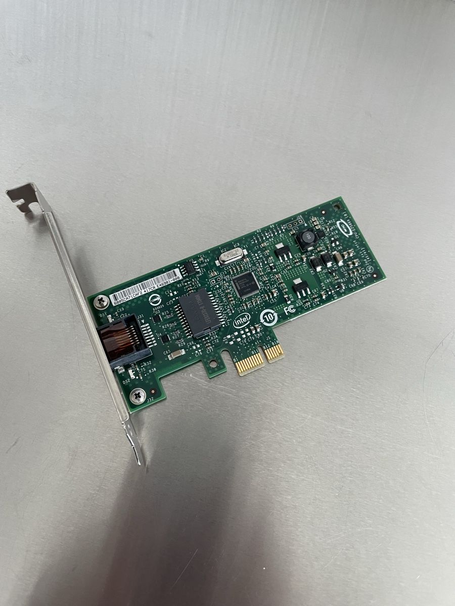 Intel Server: Intel Gigabit-LAN PCIe Netzwerkkarte – Usato da Roggwil TG venduto da Raivoo