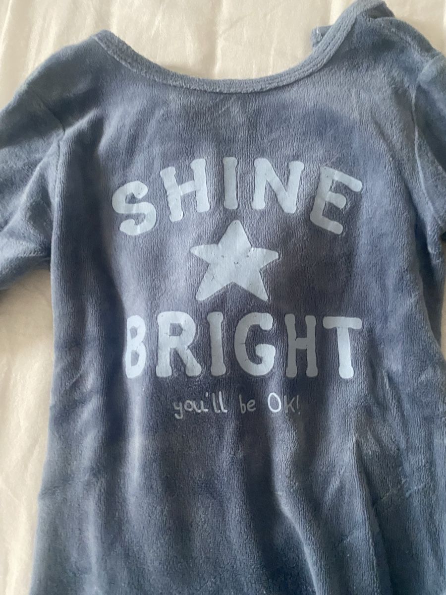 Pyjamas & Ähnliches: Pyjama bébé TEX Basic bleu avec inscription taille 12 mois – Gebraucht aus Lausanne von bab_s576 1