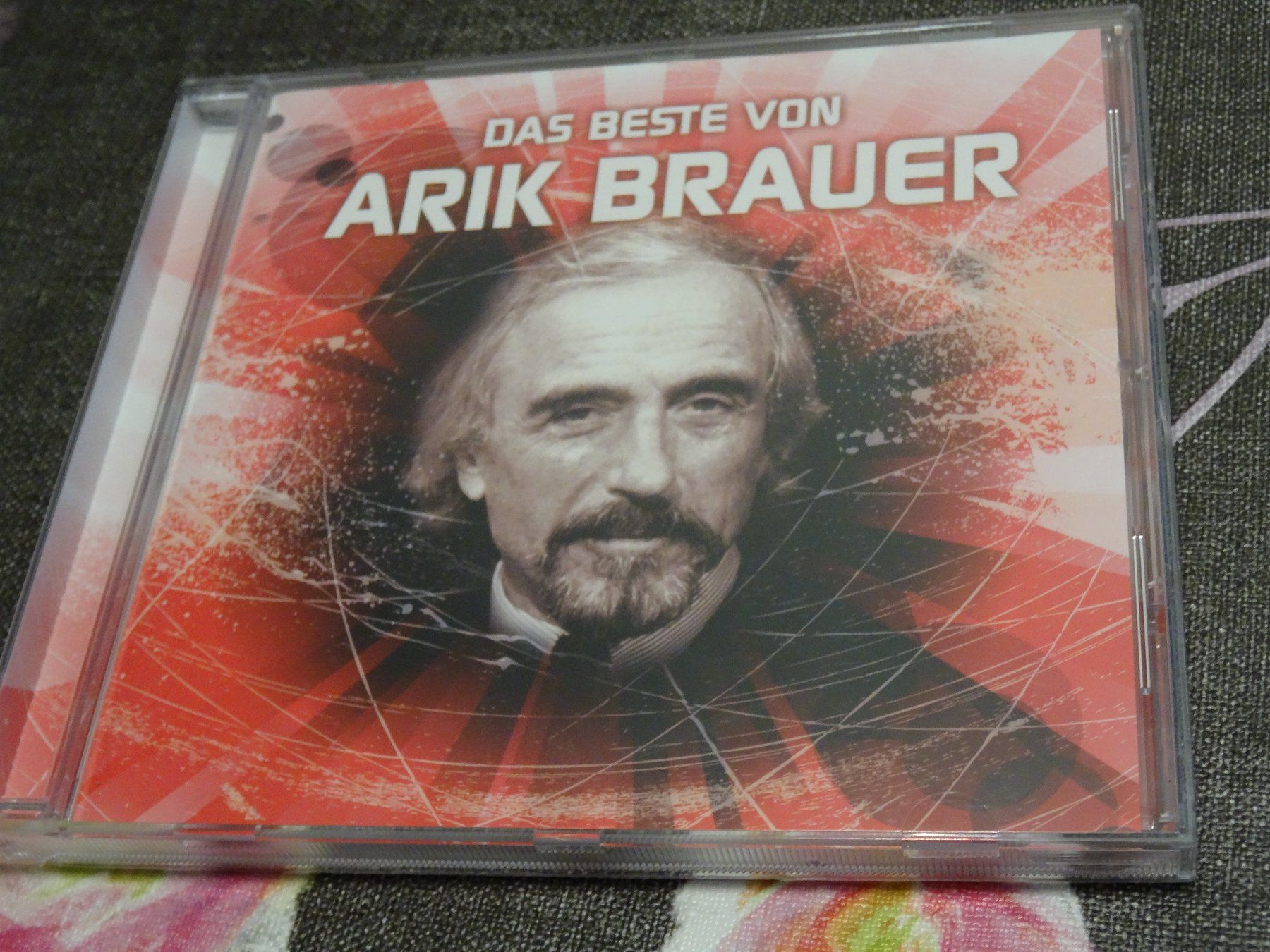 CD: Arik Bauer - Das beste von CD – Usato da Olten venduto da Disc-Ausverkauf