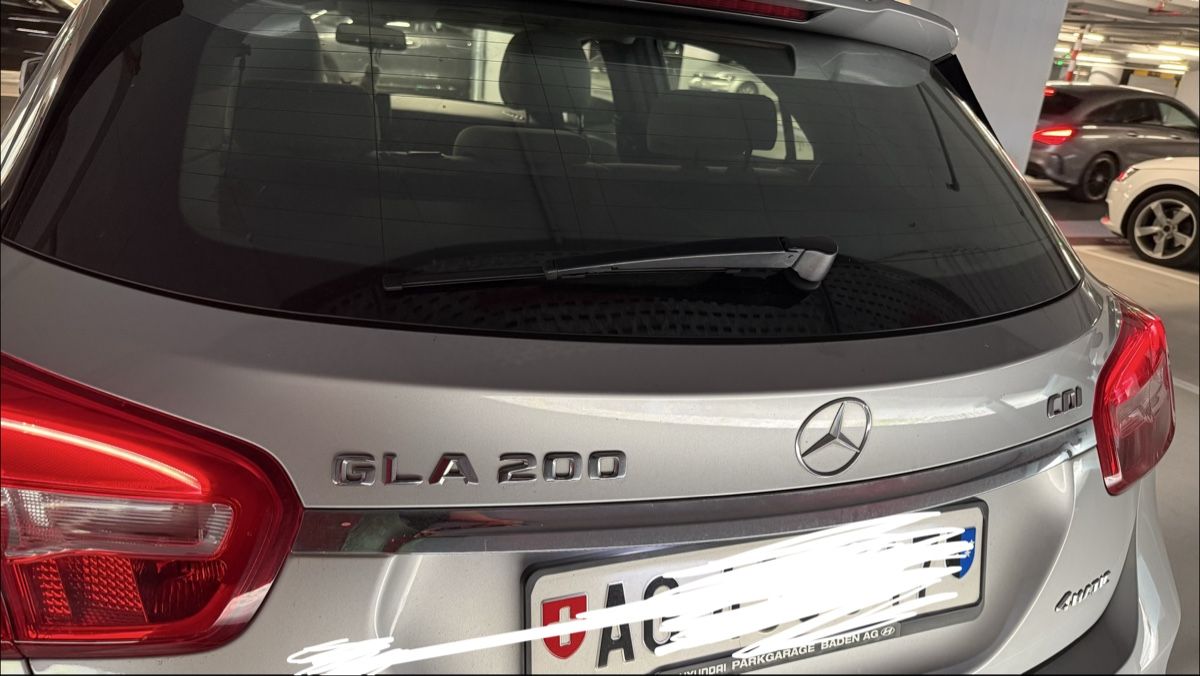 Mercedes-Benz Automobili: Mercedes GLA zu verkaufen  – Usato da Dättwil AG venduto da af_as 5