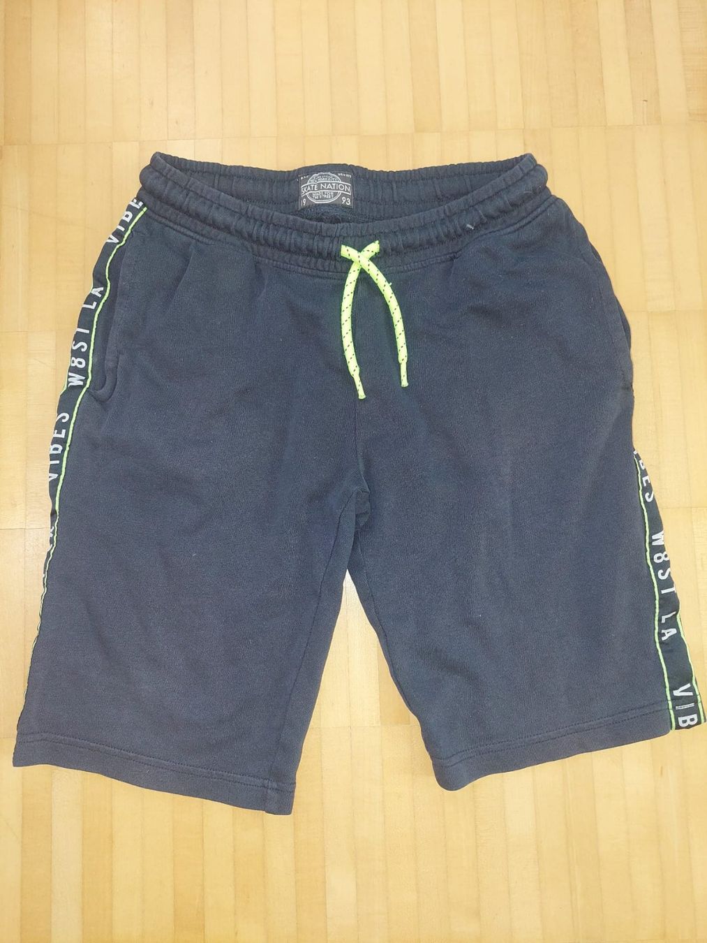 Pantaloni: Skate Nation Shorts, Gr. 158/164 – Usato da Neftenbach venduto da lor_7thq