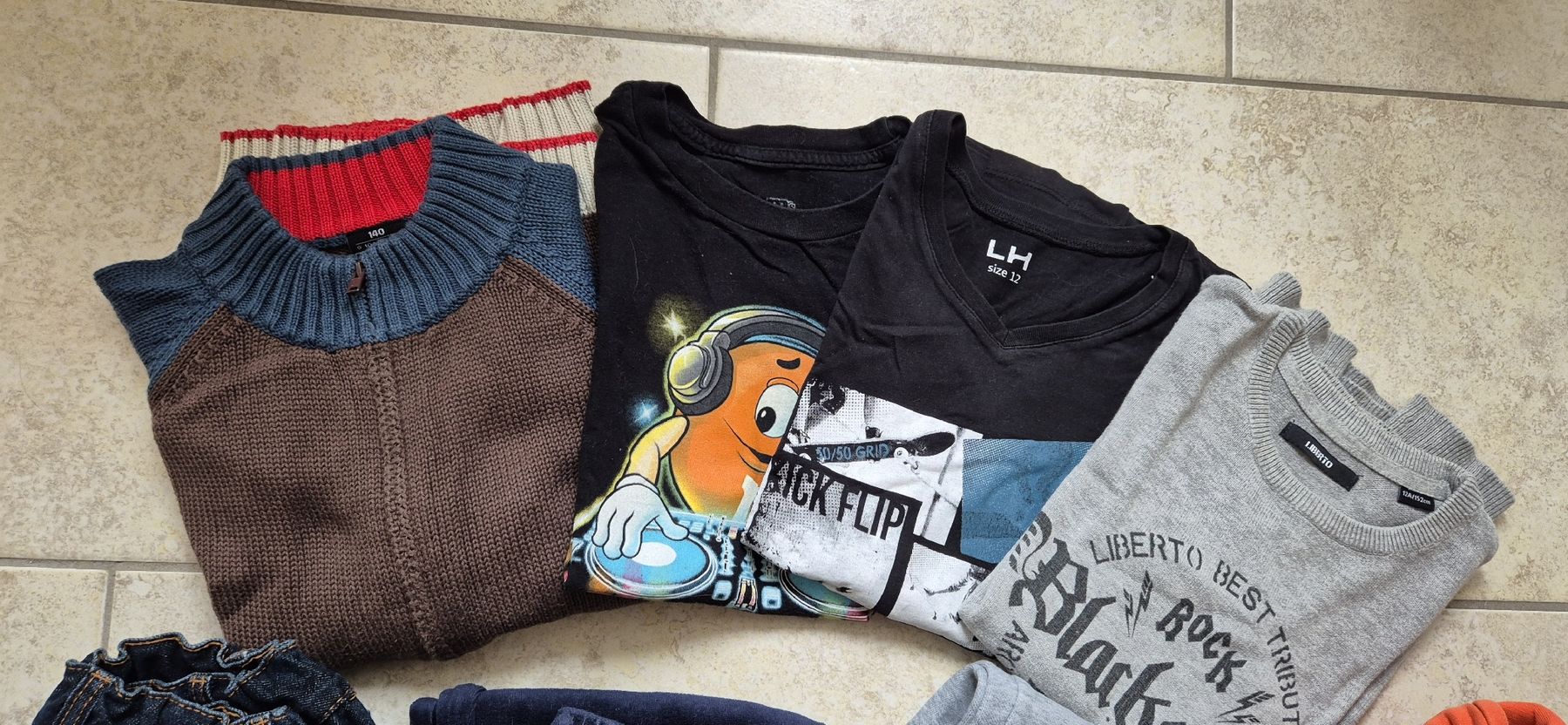 Puma Kleiderpakete & -sets: lot d'habits garçon 10-12 ans – Gebraucht aus Ste-Croix von kar_9x7w 1