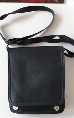 Messenger Bag Umhängetasche, Leder, schwarz