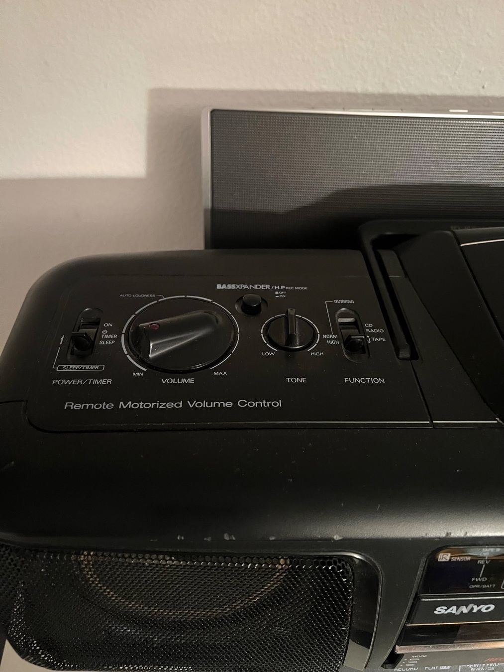Sanyo Sistemi audio & multimediali: CD Kassettenrekorder - Sanyo Z30 – Usato da Flawil venduto da NiceT 6
