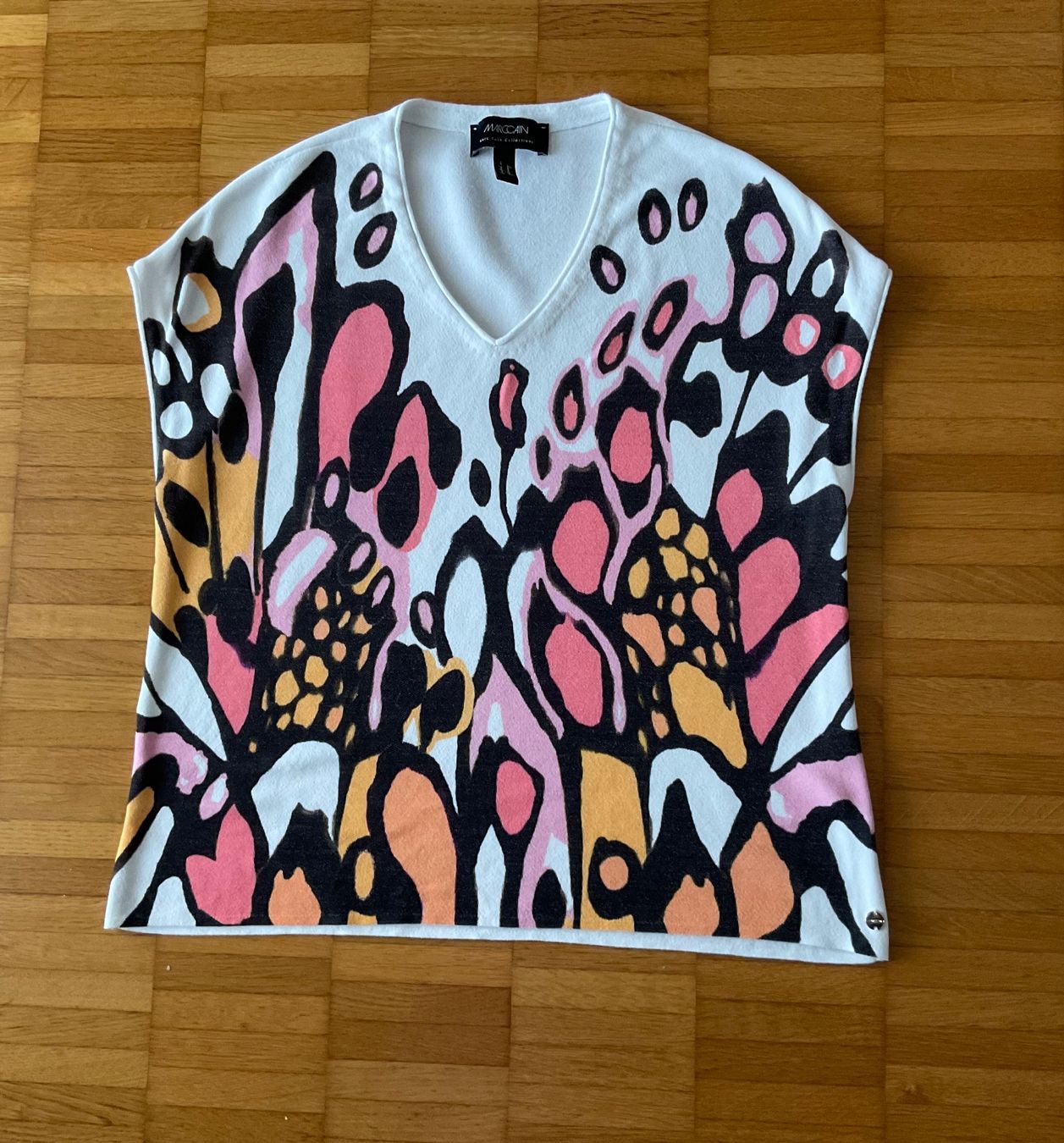 Marc Cain T-shirts: Marc Cain  Shirt Gr.1 - S – D'occasion à Weiningen ZH par moon-55