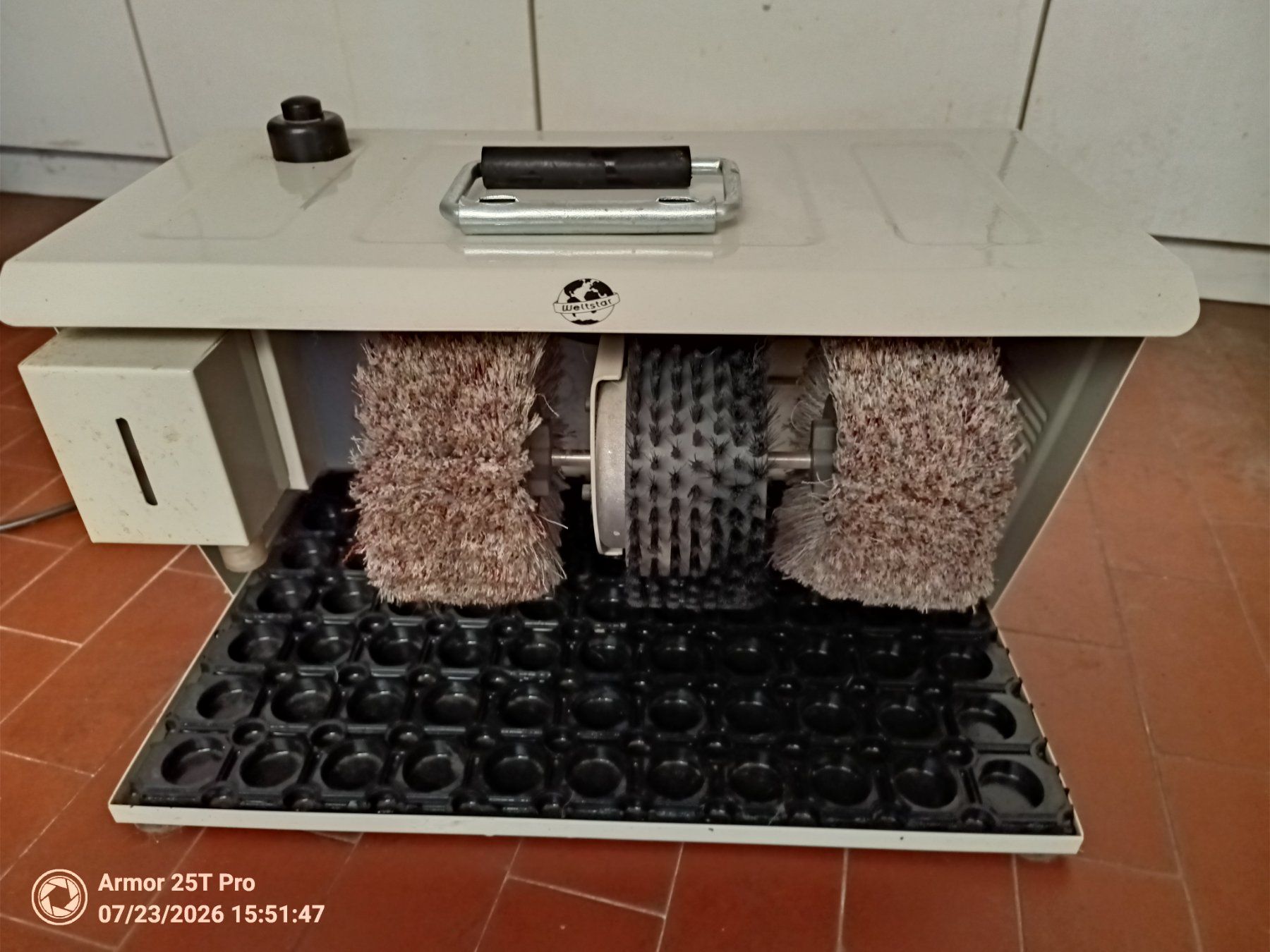 Toutes les machines: Schuhputzmaschine – D'occasion à Wienacht-Tobel par Racer97