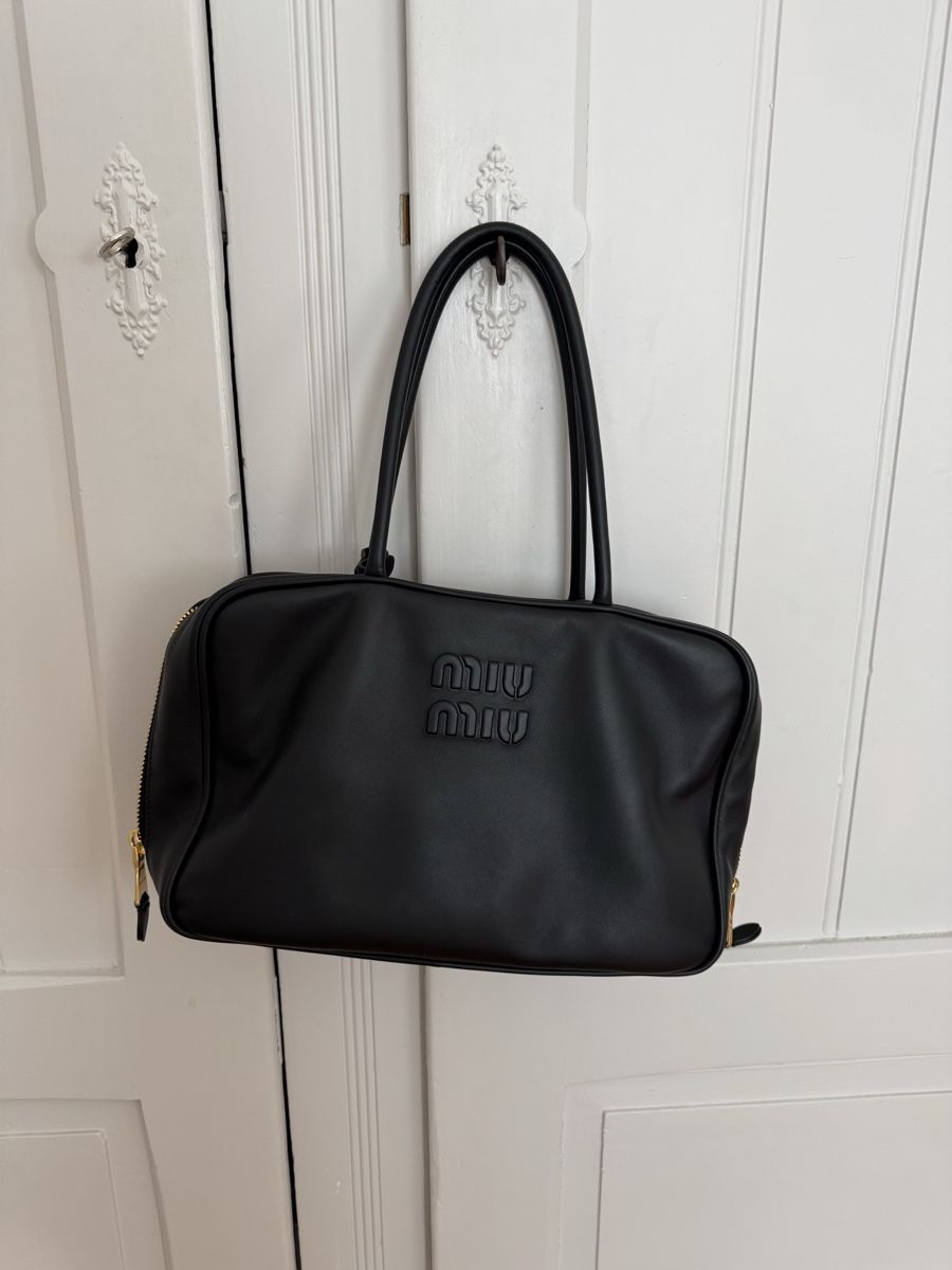 Miu Miu Borse da donna: Miu Miu Beau Tasche – Usato da Solothurn venduto da Vintage87 1