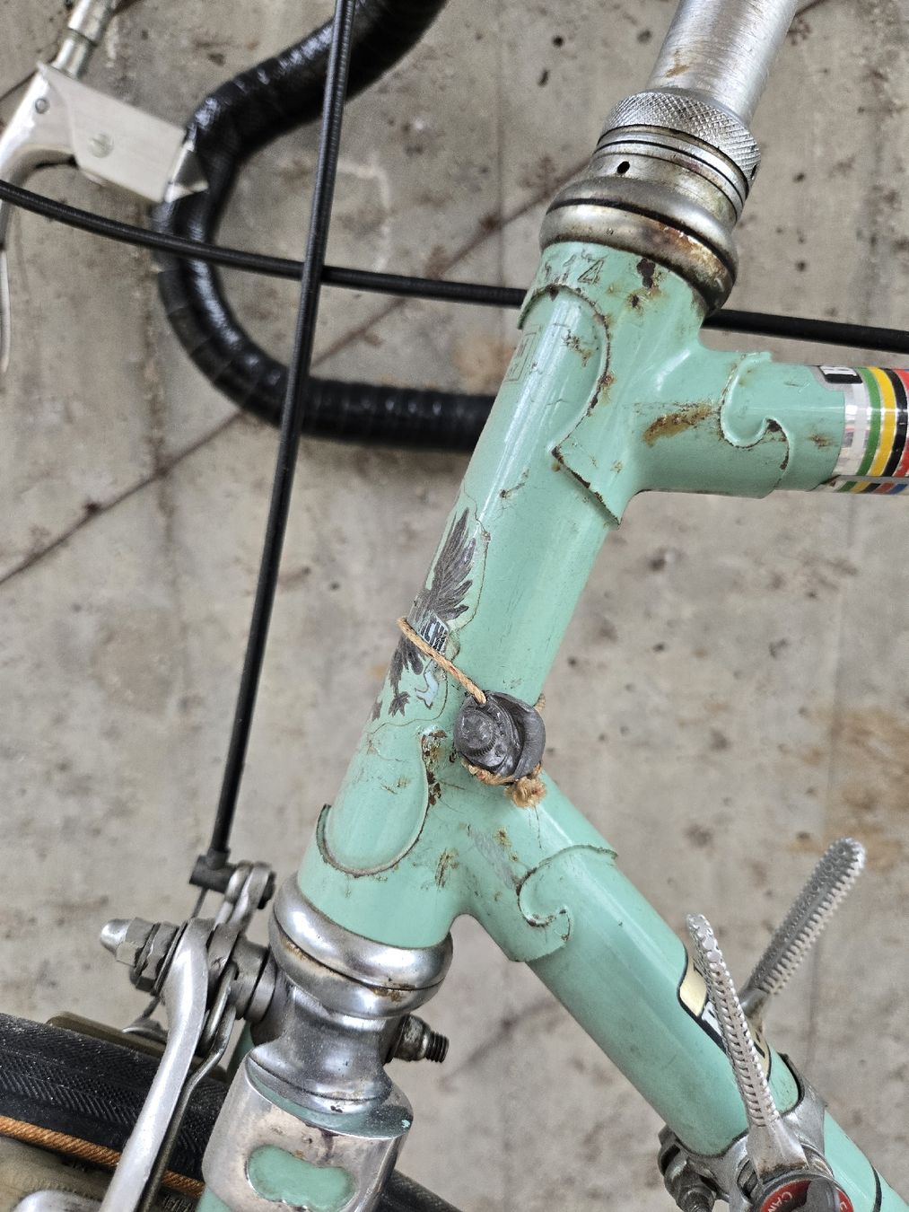 Bianchi Velos: Vélo de course Bianchi occasion mixte taille 56 – Gebraucht aus Genève von xso_dm5n 8