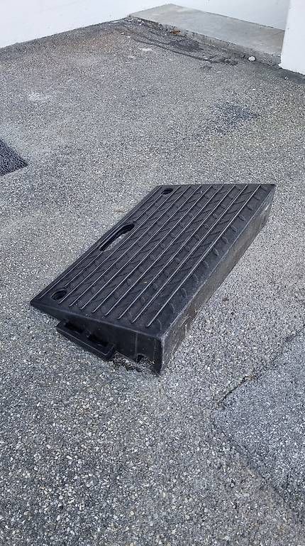 Rampes d’accès: Bordsteinrampe – D'occasion à St. Gallen par mar_bx6m 1