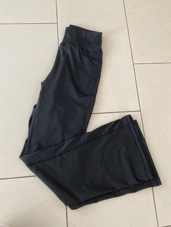 Sportliche Damen Schlaghose Gr. XS