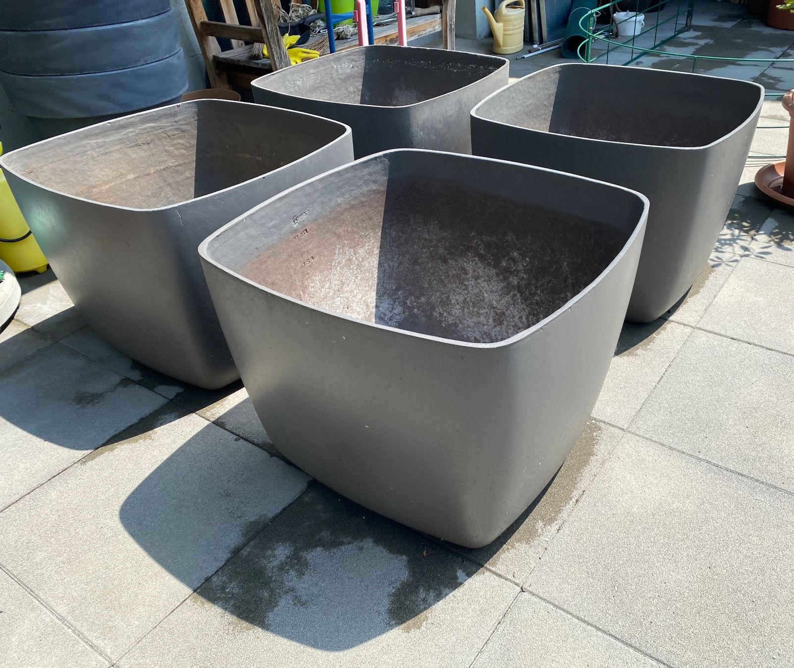 Vasi per fiori: Eternit Pflanzentrog Blumentopf Pflanzentopf Pflanzengefäss – Usato da Dottikon venduto da 6571 3