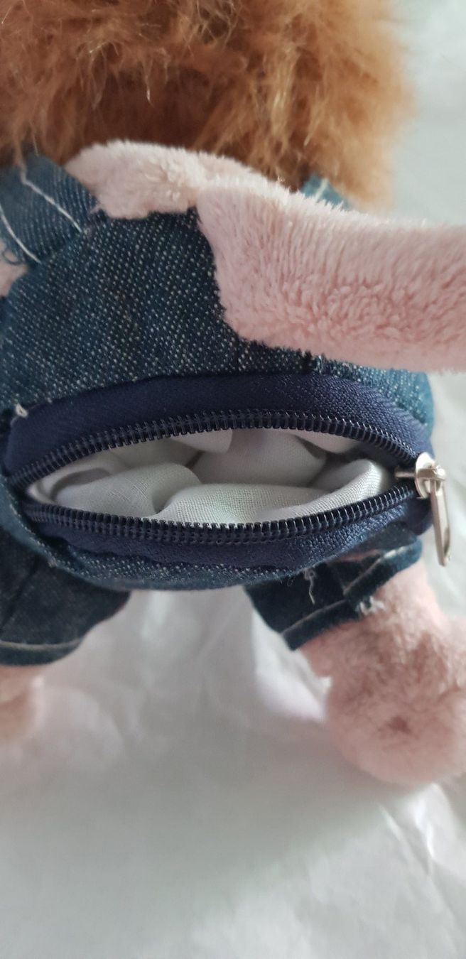 Giocattoli: Plüschlöwe mit Versteck siehe Bild sitzend ca. 13 cm – Nuovo (secondo la descrizione) da Figino venduto da mayam63 3