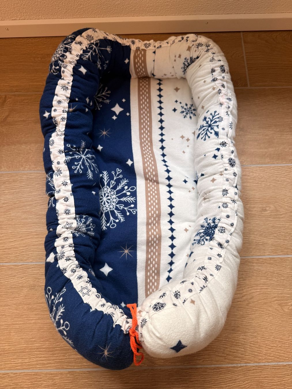 Kissen: Kuschelige Baby Nestchen mit Schneeflockenmuster "Handmade" – Gebraucht aus Brütten von Trinity_ch 3