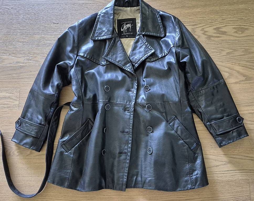 Giacche: Lederjacke Damen  – Usato da Appenzell venduto da wag_7mws 2