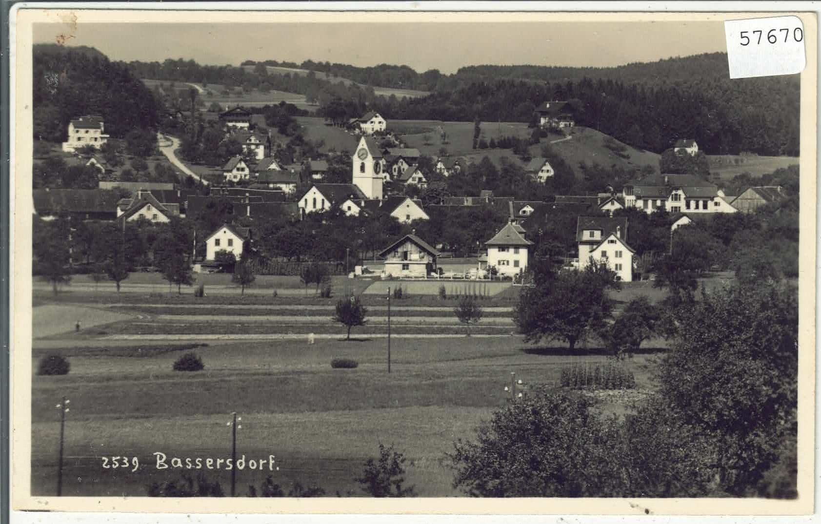 Cartoline postali: Bassersdorf - Generalansicht – Usato da Ettingen venduto da Kartenplanet