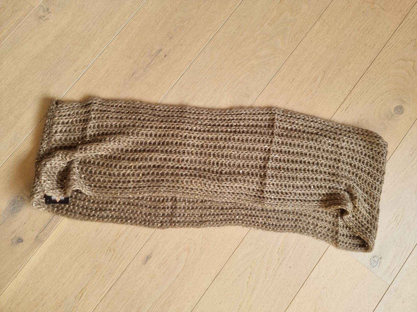Foulard & Sciarpe: Schal Loop mit Glitter Pailletten neu – Nuovo (secondo la descrizione) da himmelried venduto da bribuli 4