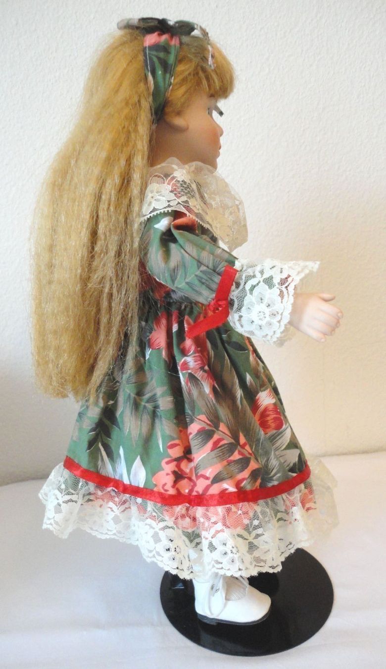 Bambole: Puppe/Künstlerpuppe Classique Collection – Usato da zürich venduto da parts5060 3