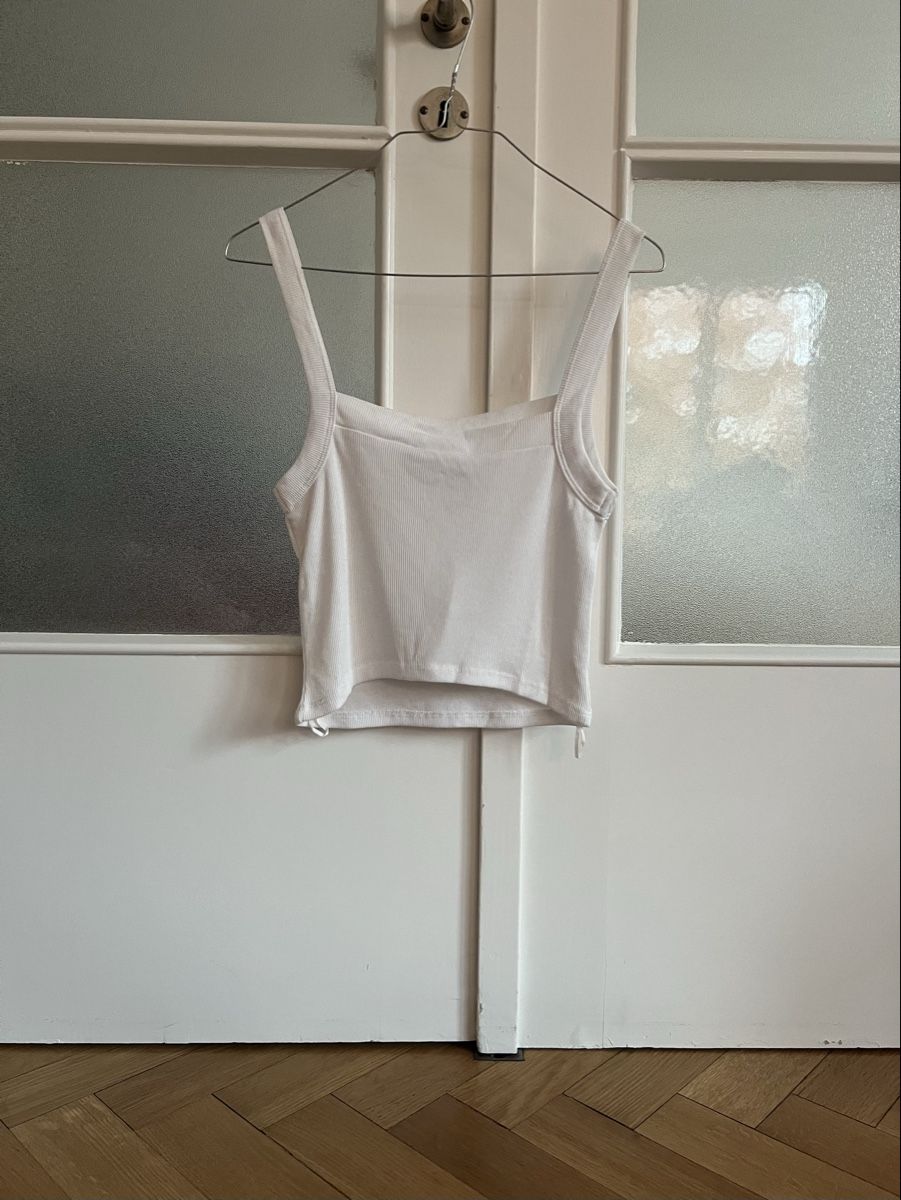 Zara Tops: Zara White Cropped Rib Top, Size S – Neu (gemäss Beschreibung) aus Zürich von daria_m