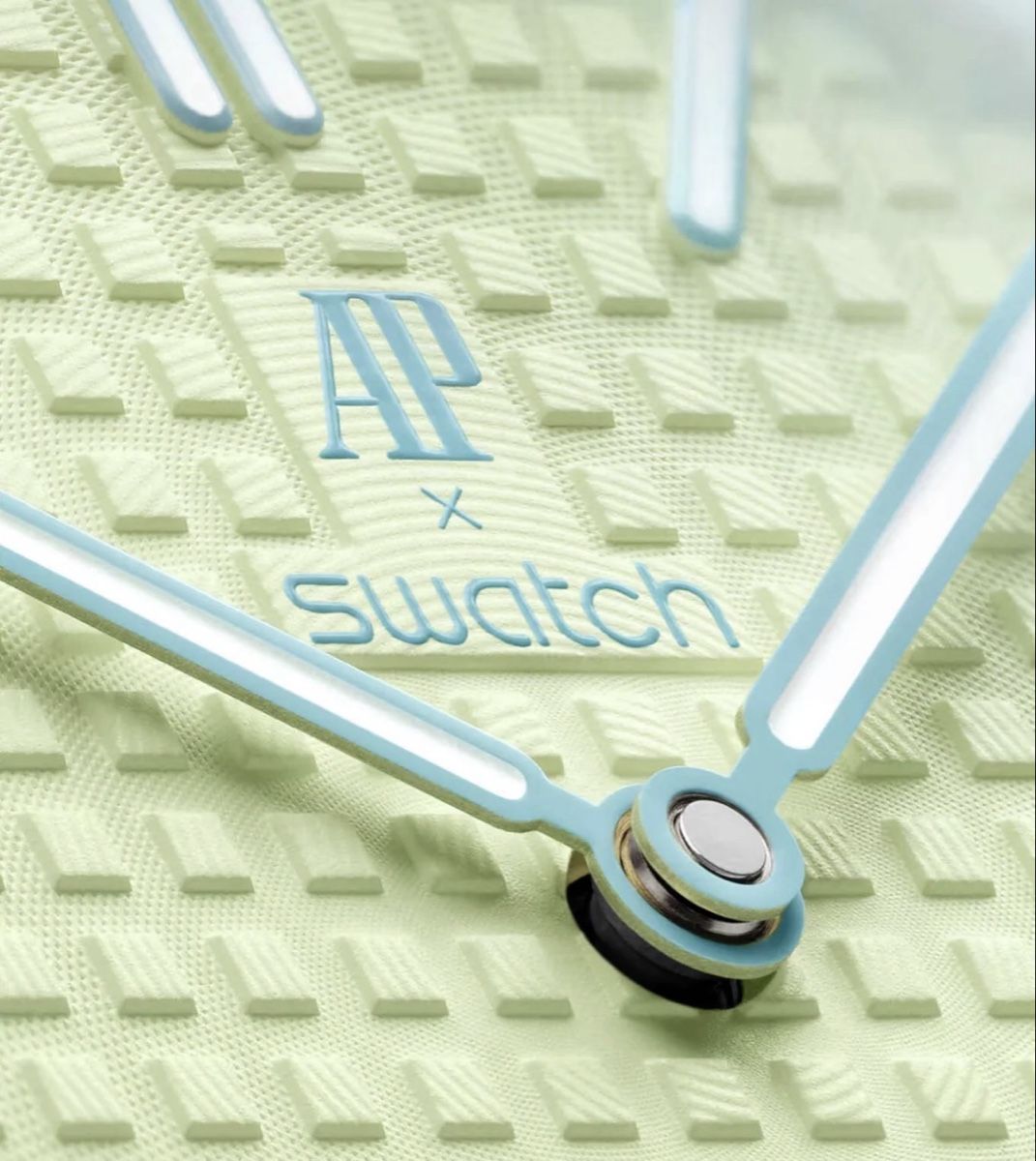 Swatch Uhren: Swatch Royal Pop in Blaue Acht – Neu und originalverpackt aus Zürich von valepo 3