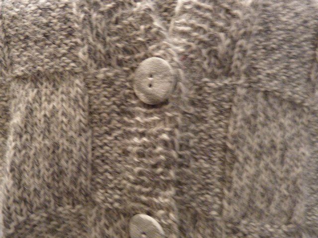 Gilet & Giacche senza maniche: Handgestrickte Weste, Gr. 40, grau meliert – Usato da Nunningen venduto da Fashion-Ave51 2