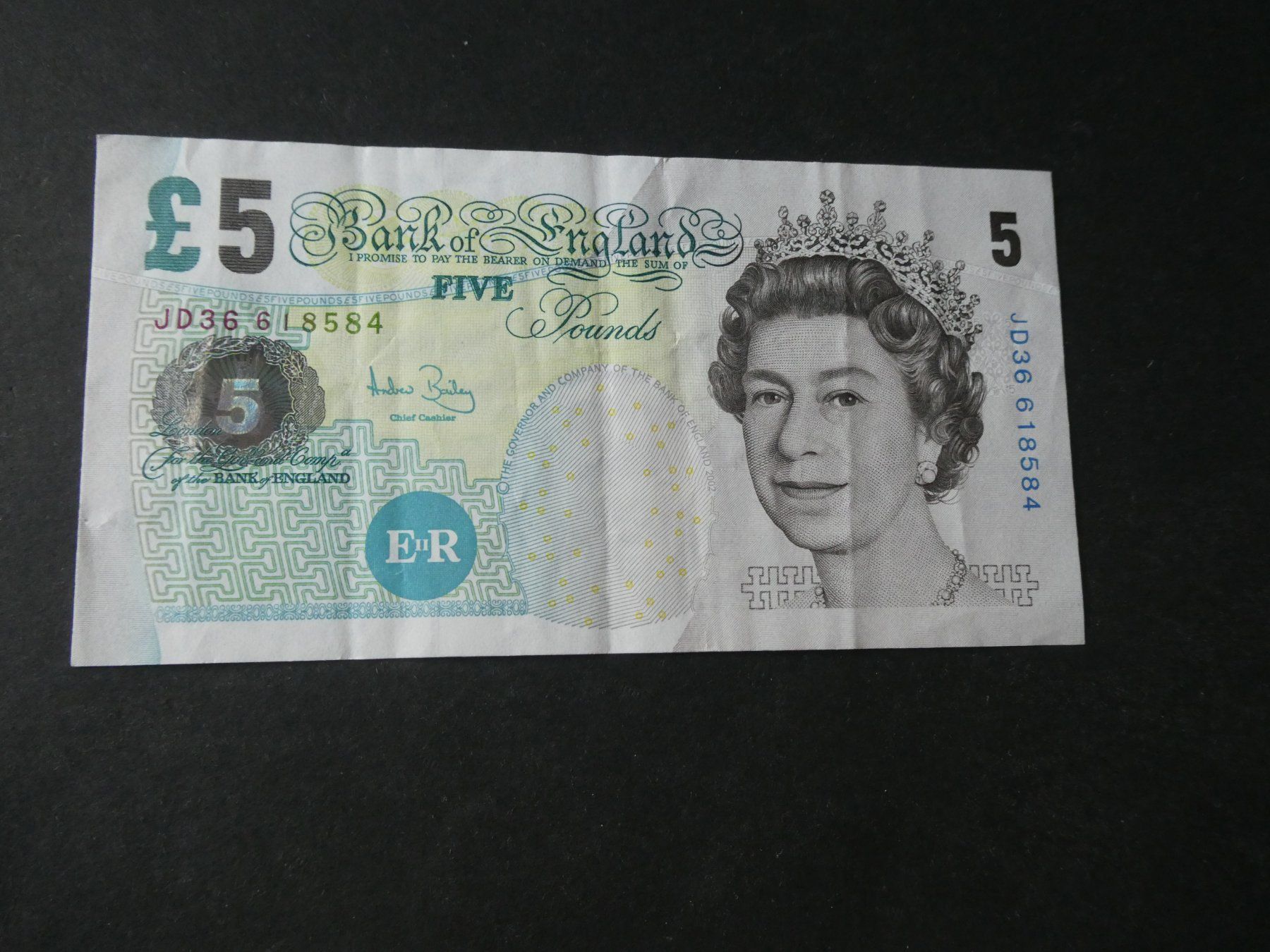 Banconote: Grossbritannien, 5 Pounds – Usato da Hinterforst venduto da rohusri