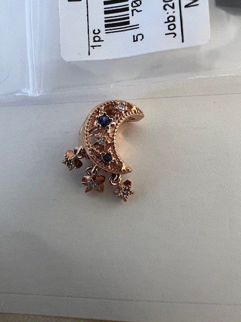 Pandora Ciondoli: Pandora Charm Sichelmond mit Strasssteinen – Nuovo e nell'imballaggio originale da Abtwil SG venduto da jac_2nrd
