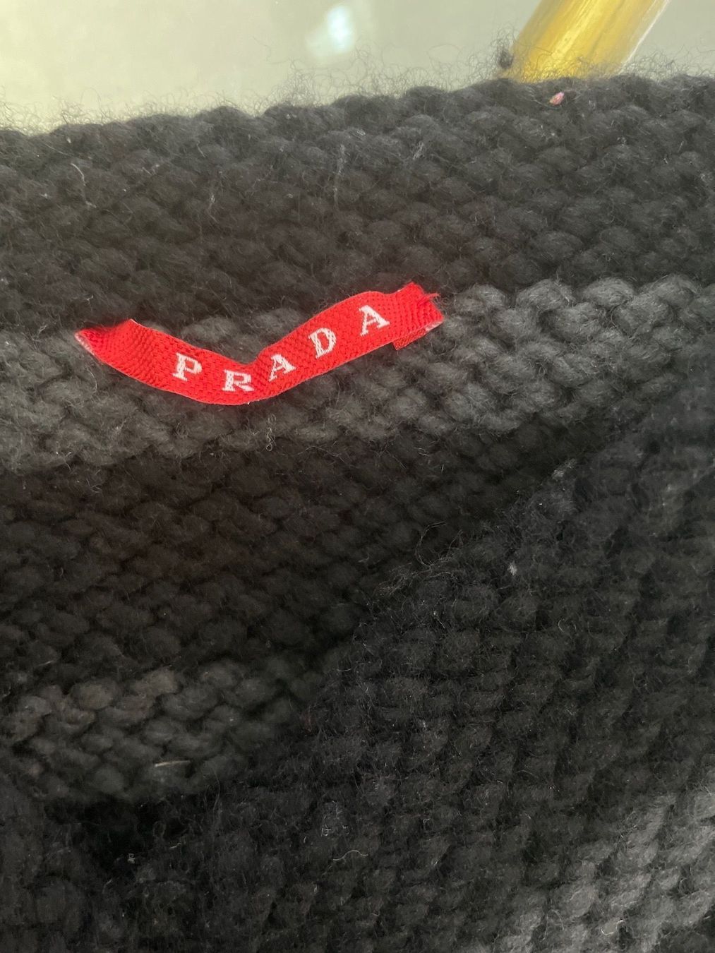 Prada Foulard & Sciarpe: Prada Schal – Nuovo e nell'imballaggio originale da Lachen SZ venduto da HelvetiaLuxury 4