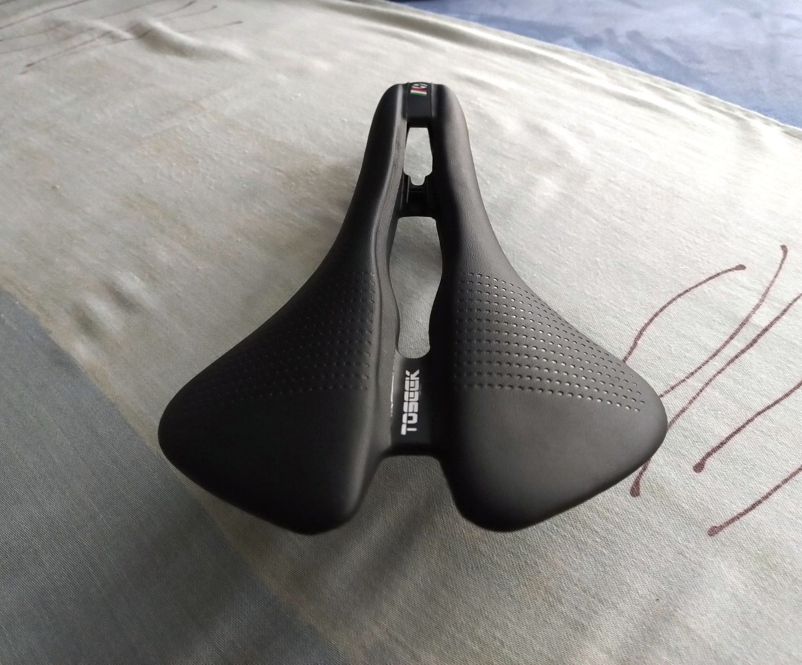Pezzi di ricambio: Rennrad Sattel – Usato da Effretikon venduto da VanPersie 2