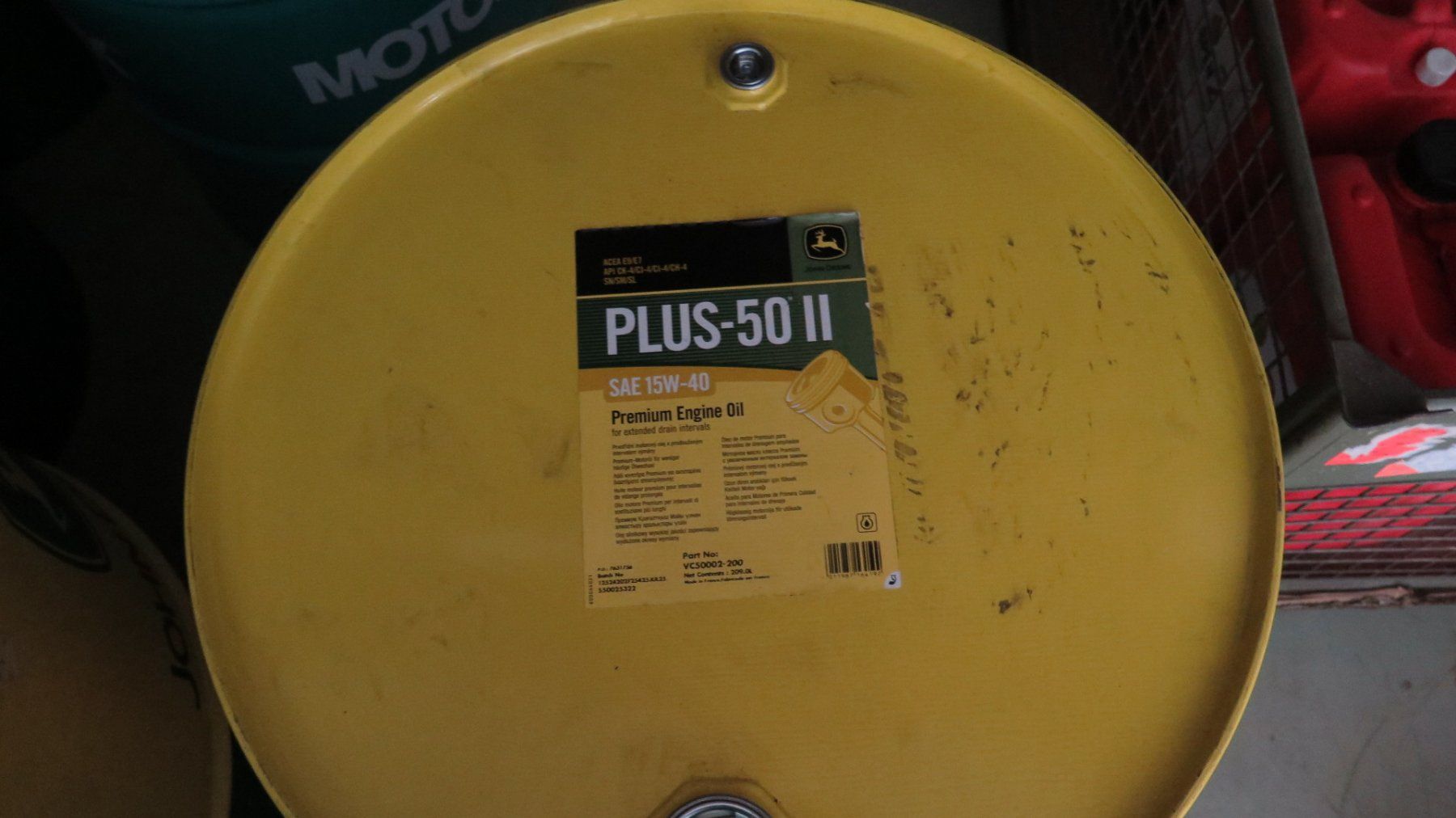 Accessoires: John Deere Oelfass 200 Lt leer – D'occasion à Eiken par HSE44 6