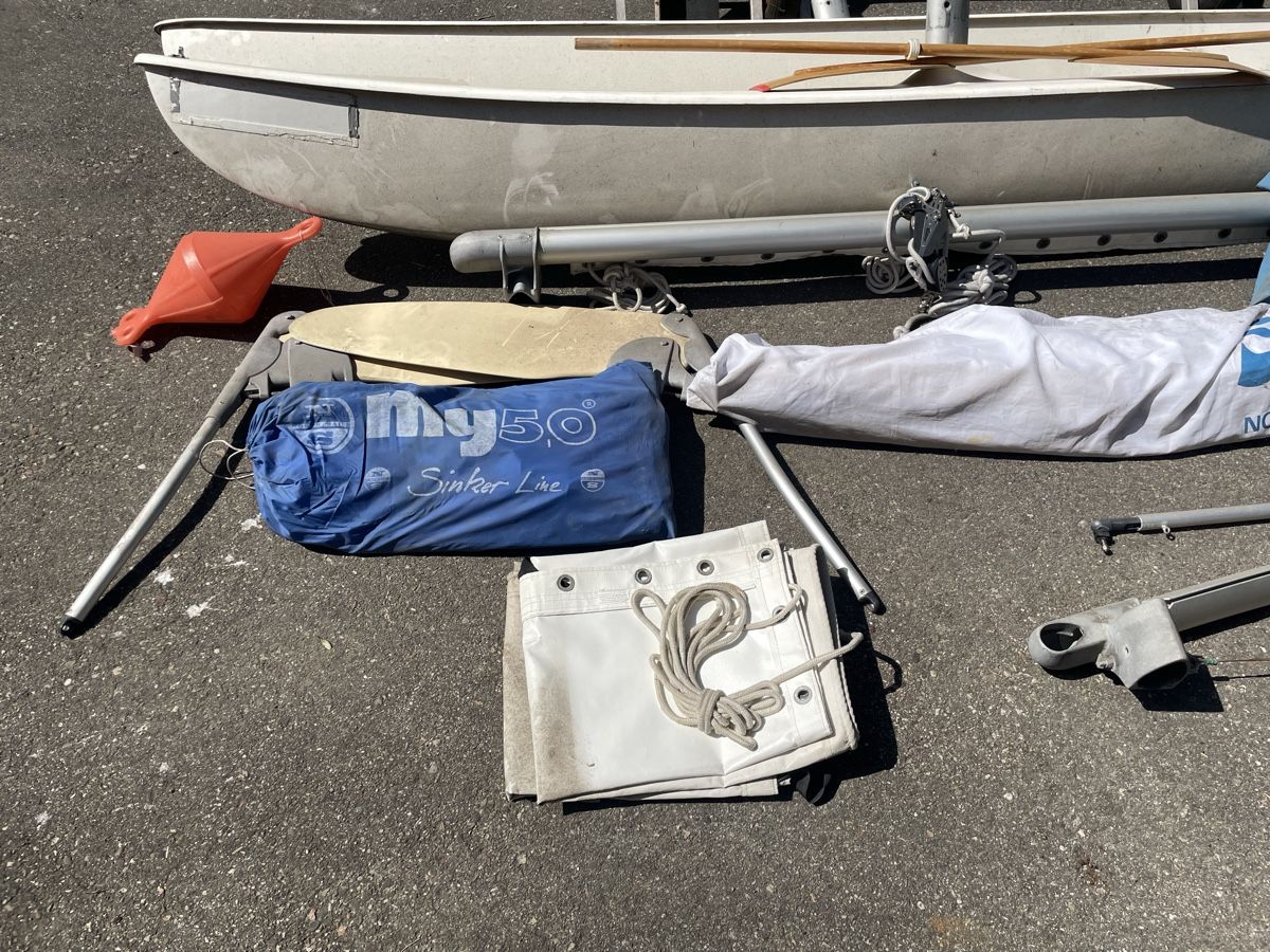 Bateaux: Katamaran – Défectueux à Sissach par Sunil03 3