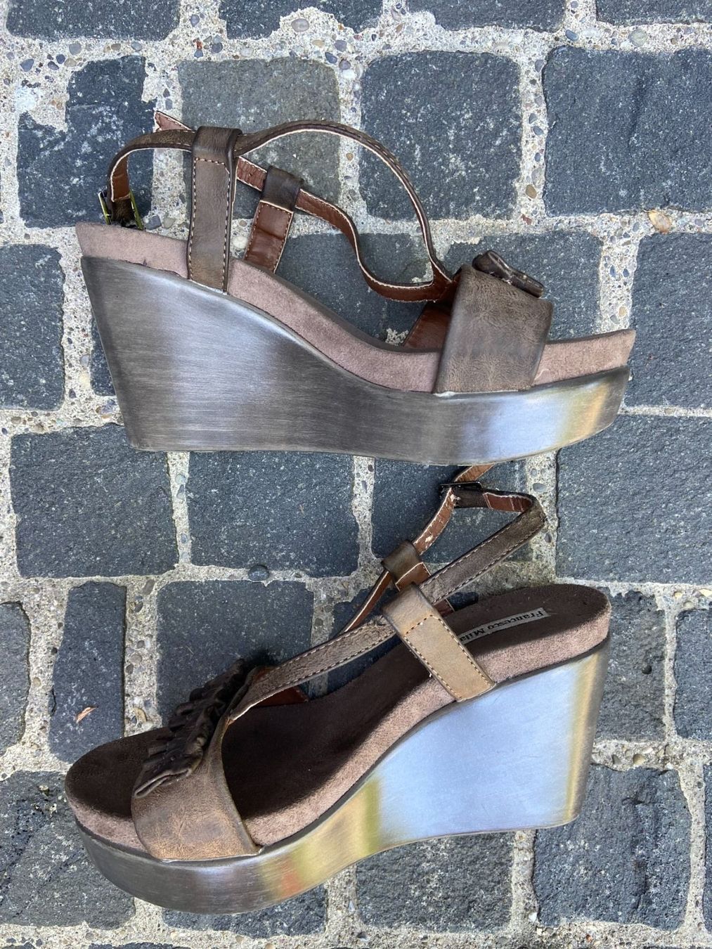 Scarpe da donna: Wunderschöne offene, hohe Schuhe in Gr. 35.5 – Usato da Kleinandelfingen venduto da linssandra 2