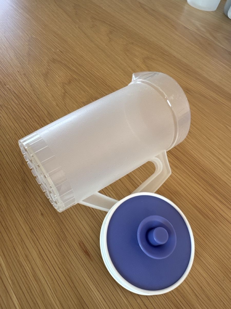 Tupperware Contenitori & Simili: Tupperware Milchkännchen – Usato da Bülach venduto da Mellinchen30 2