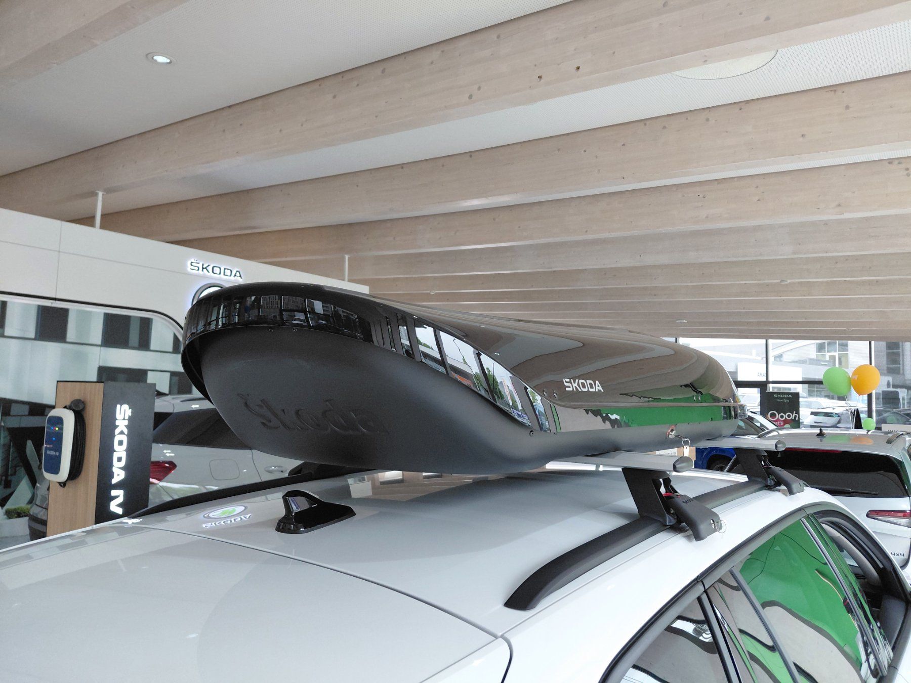 Box da tetto: SKODA DACHBOX 380 L SCHWARZ – Nuovo (secondo la descrizione) da Bern venduto da amagbern 3