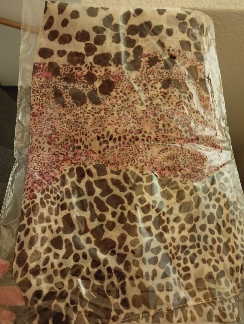 Foulard & Sciarpe: Schal Leopard, XXL, NEU – Nuovo e nell'imballaggio originale da Ostermundigen venduto da Dinge1 1