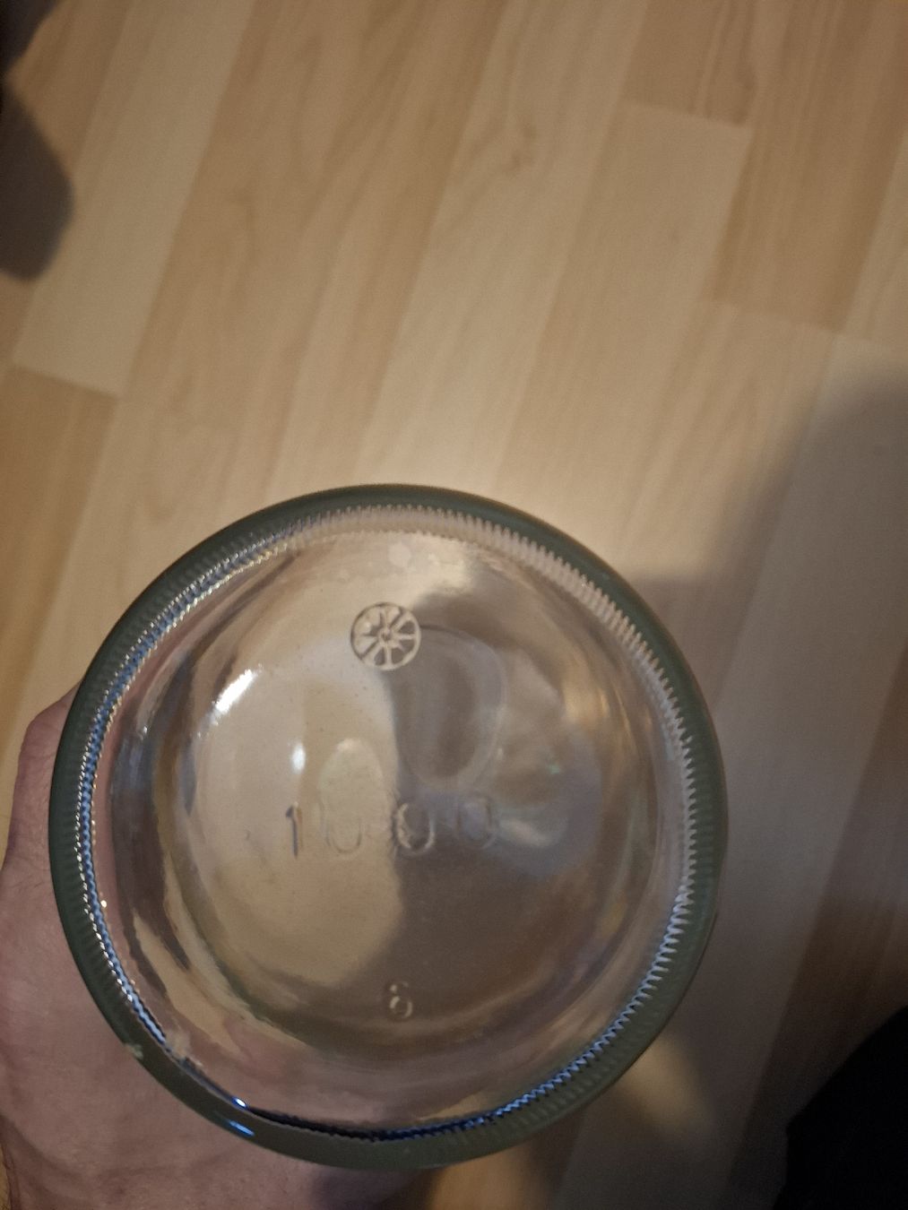 Bottiglie: 4 bouteilles de litre – Usato da Fully venduto da Taaat 1