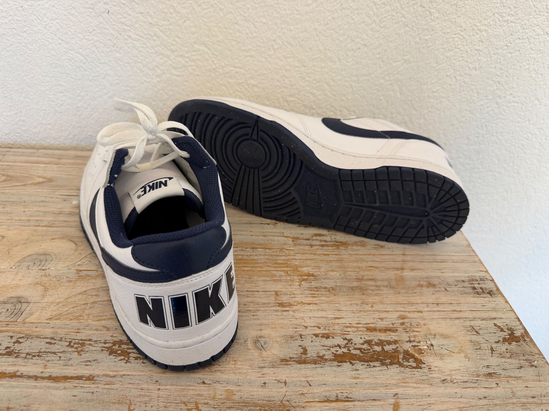Nike Scarpe da uomo: Herren Sneaker Nike Grösse 45 – Usato da Wolfwil venduto da Inseider12 5