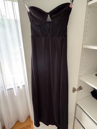 Schwarz Kleid Corsage Lang mit Schlitz Grösse M NEU